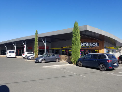 Local commercial &agrave; LOUER 2185 33500 Libourne