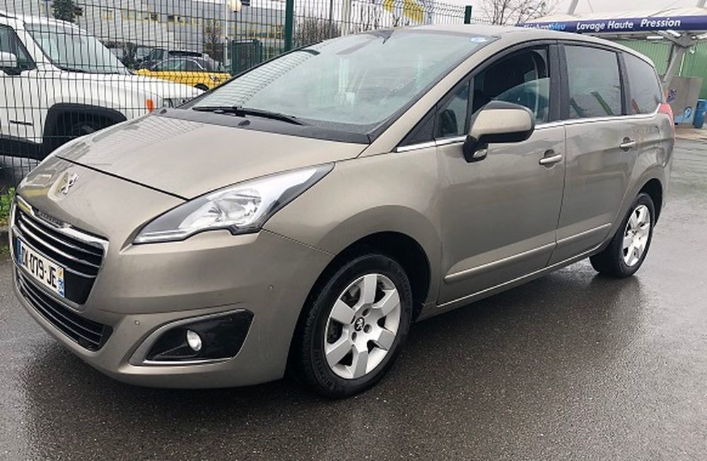 CAR CONSULTING Peugeot 5008 1.6 BlueHDi 120ch S&S EAT6