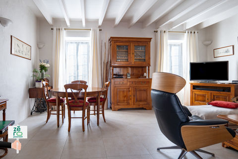   Maison familiale en pierre 7 pi�ces   143 m2   Centre bourg   MOUTIERS-LES-MAUXFAITS (85540) Maison - 7 pi�ce(s) - 143 m�