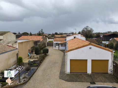   Maison r�nov�e divisible en 2 logements   GRUES (85580)   Proche La Tranche-sur-Mer & Lu�on   Aucun travaux Maison - 6 pi�ce(s) - 163 m�