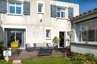  Maison � vendre 5 pi�ces 180 m�