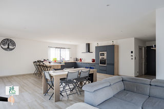  Maison � vendre 6 pi�ces 166 m�