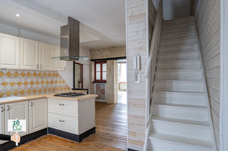  Immeuble � vendre 8 pi�ces 200 m�