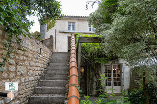  Immeuble � vendre 8 pi�ces 200 m�