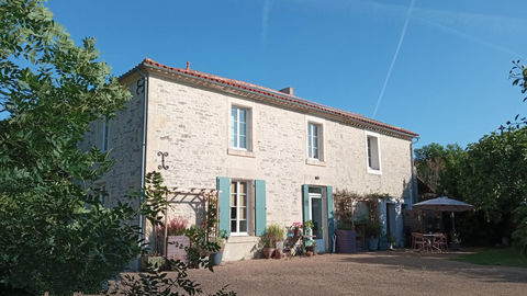   Belle maison familiale en pierres   Marsais-Sainte-Radegonde   10 min de Fontenay-le-Comte   Proche L'Hermenau Maison - 6 pi�ce(s) - 175 m�