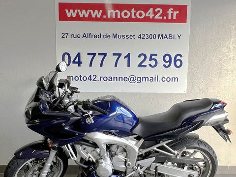 Moto YAMAHA 2004 occasion Mably 42300