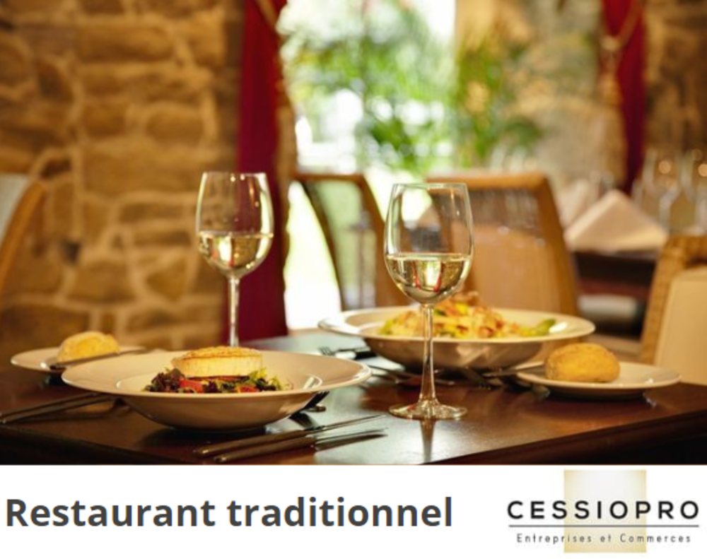   Très joli petit restaurant traditionnel à Roquebrune sur Argens – Baisse de prix ! 