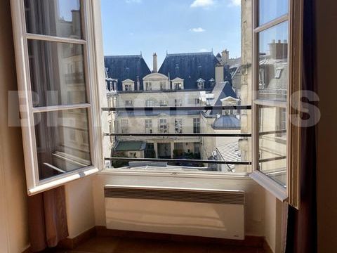  Appartement Paris 4