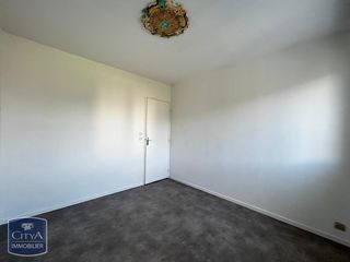  Appartement � louer 4 pi�ces 77 m�