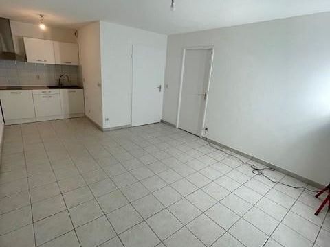   Location Appartement Appartement - 2 pi�ce(s) - 40 m�