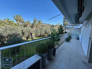  Appartement � louer 3 pi�ces 108 m�