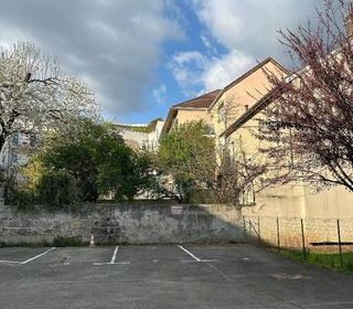  Parking / Garage � louer 