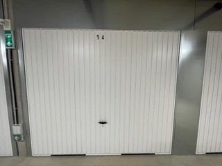  Parking / Garage � louer 