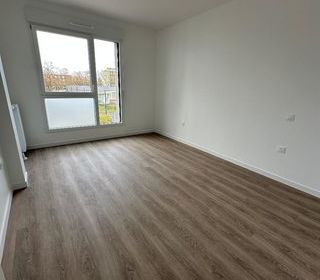  Appartement � louer 3 pi�ces 64 m�