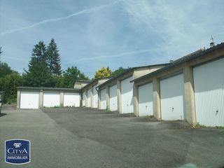  Parking / Garage � louer 