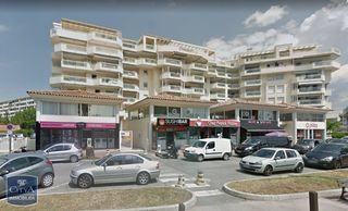  Parking / Garage � louer 