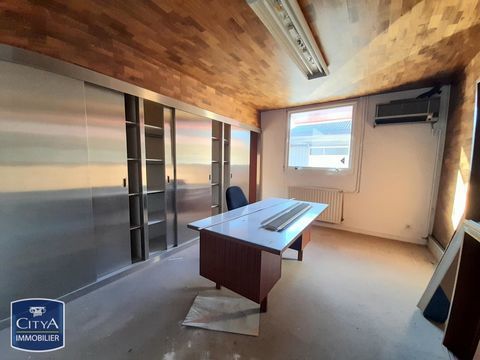 A LOUER - LOCAL PROFESSIONNEL - 130m&sup2; Citya Neuville ... 910 69250 Neuville sur saone