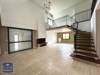  Maison � louer 6 pi�ces 135 m�