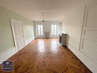  Appartement � louer 3 pi�ces 120 m�