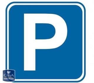  Parking / Garage � louer 