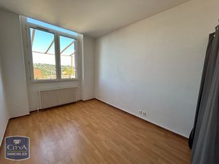  Appartement � louer 4 pi�ces 83 m�