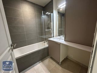  Appartement � louer 3 pi�ces 86 m�