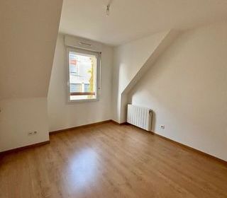  Appartement � louer 4 pi�ces 81 m�