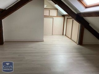  Appartement � louer 4 pi�ces 95 m�