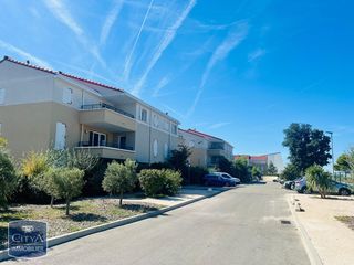  Parking / Garage � louer 