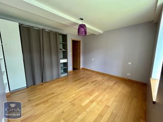  Maison � louer 5 pi�ces 150 m�