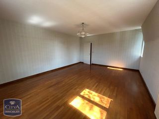  Appartement � louer 4 pi�ces 120 m�