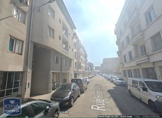  Parking / Garage � louer 