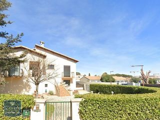  Appartement � louer 4 pi�ces 115 m�