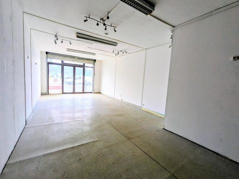 GARE : LOCAL COMMERCIAL / VITRINE - Proche de la gare... 486 66000 Perpignan