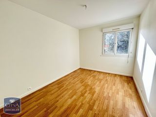  Appartement � louer 4 pi�ces 86 m�