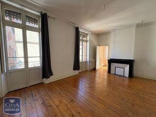  Appartement � louer 4 pi�ces 130 m�