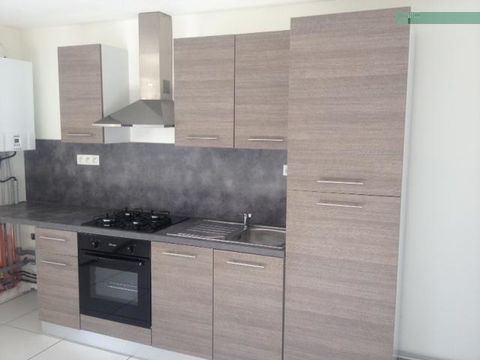   Location Appartement Appartement - 3 pi�ce(s) - 64 m�