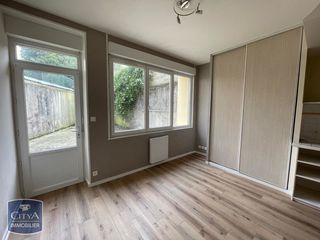  Appartement � louer 1 pi�ce 16 m�