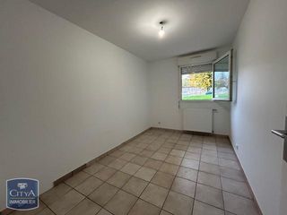  Appartement � louer 5 pi�ces 79 m�