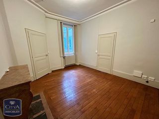  Appartement � louer 4 pi�ces 123 m�