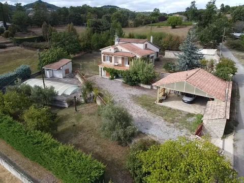   Vente Maison Maison - 8 pi�ce(s) - 175 m�