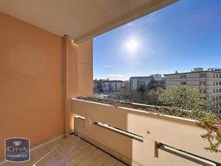  Appartement � louer 3 pi�ces 93 m�