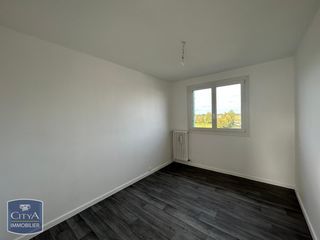  Appartement � louer 4 pi�ces 83 m�