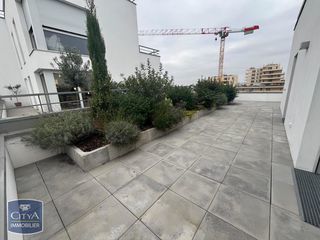  Appartement � louer 4 pi�ces 108 m�