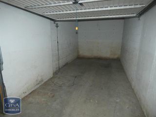  Parking / Garage � louer 