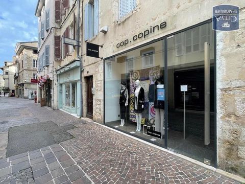 Local commercial dans une Rue Pi&eacute;tonne du centre vill... 1452 01000 Bourg en bresse