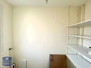  Appartement � louer 4 pi�ces 77 m�