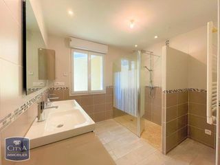  Appartement � louer 3 pi�ces 67 m�