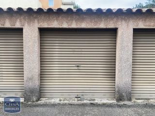  Parking / Garage � louer 