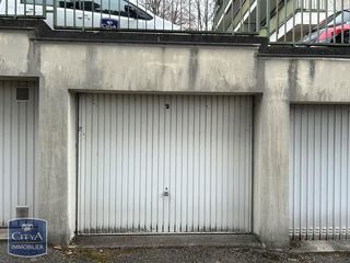  Parking / Garage � louer 